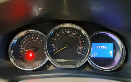 Renault Sandero II рестайлинг, 2017 год, 1 200 000 рублей, 13 фотография