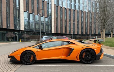 Lamborghini Aventador I рестайлинг, 2015 год, 65 000 000 рублей, 6 фотография