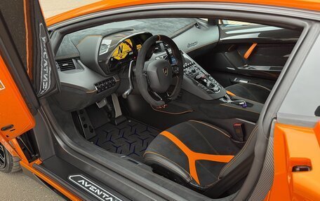 Lamborghini Aventador I рестайлинг, 2015 год, 65 000 000 рублей, 28 фотография