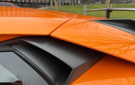 Lamborghini Aventador I рестайлинг, 2015 год, 65 000 000 рублей, 21 фотография