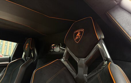 Lamborghini Aventador I рестайлинг, 2015 год, 65 000 000 рублей, 31 фотография