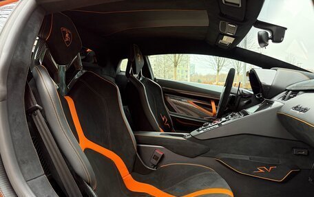 Lamborghini Aventador I рестайлинг, 2015 год, 65 000 000 рублей, 37 фотография