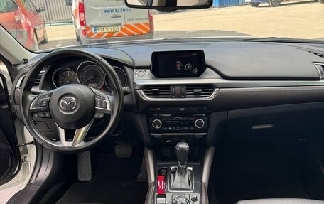 Mazda 6, 2016 год, 2 300 000 рублей, 23 фотография