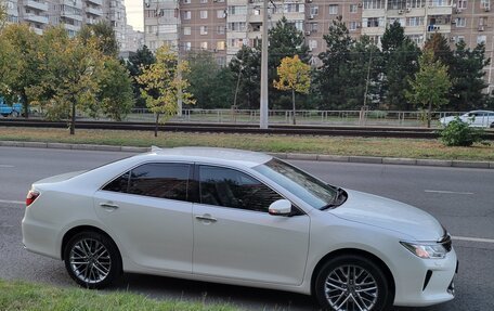 Toyota Camry, 2016 год, 2 400 000 рублей, 4 фотография