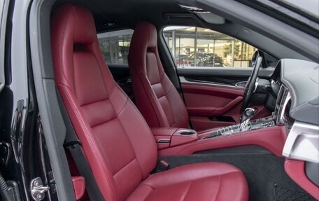 Porsche Panamera II рестайлинг, 2016 год, 4 250 000 рублей, 9 фотография