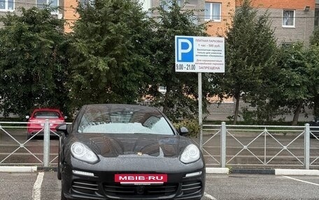 Porsche Panamera II рестайлинг, 2016 год, 4 250 000 рублей, 2 фотография