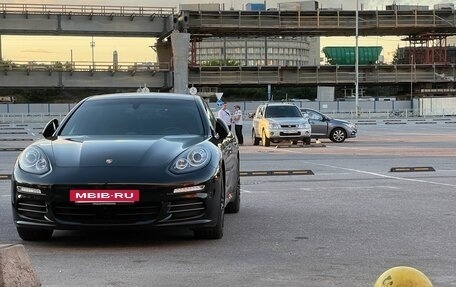 Porsche Panamera II рестайлинг, 2016 год, 4 250 000 рублей, 11 фотография
