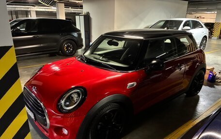 MINI Hatch, 2019 год, 1 950 000 рублей, 5 фотография