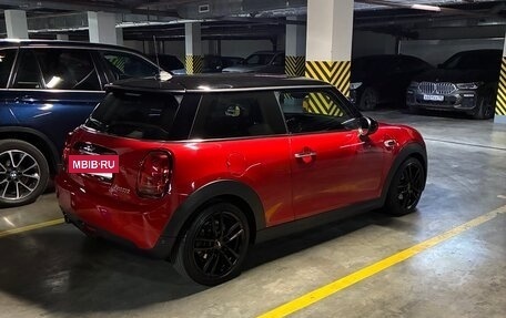 MINI Hatch, 2019 год, 1 950 000 рублей, 3 фотография