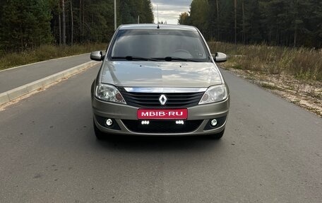 Renault Logan I, 2013 год, 450 000 рублей, 1 фотография