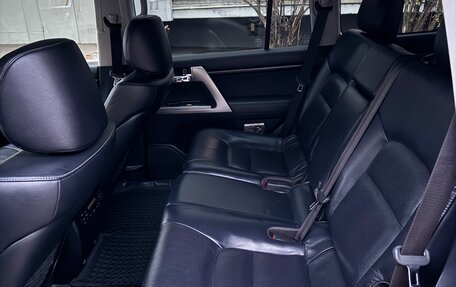 Toyota Land Cruiser 200, 2014 год, 4 100 000 рублей, 7 фотография