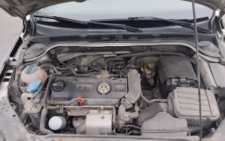 Volkswagen Jetta VI, 2013 год, 950 000 рублей, 5 фотография