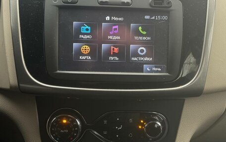 Renault Logan II, 2015 год, 500 000 рублей, 12 фотография