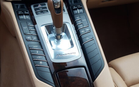 Porsche Panamera II рестайлинг, 2014 год, 10 фотография