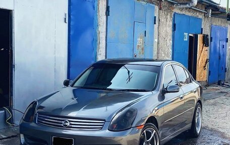 Nissan Skyline, 2003 год, 800 000 рублей, 2 фотография