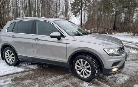 Volkswagen Tiguan II, 2019 год, 2 250 000 рублей, 6 фотография