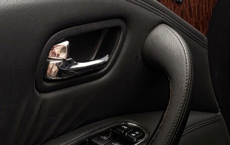 Nissan Patrol, 2011 год, 2 700 000 рублей, 6 фотография