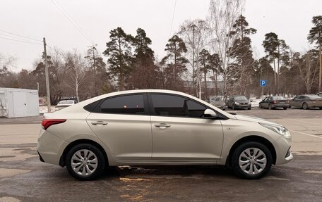 Hyundai Solaris II рестайлинг, 2018 год, 1 198 000 рублей, 2 фотография