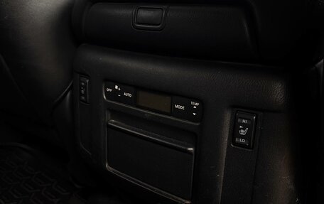 Nissan Patrol, 2011 год, 2 700 000 рублей, 11 фотография