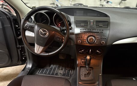 Mazda 3, 2012 год, 1 299 999 рублей, 13 фотография