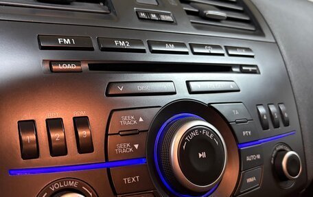 Mazda 3, 2012 год, 1 299 999 рублей, 18 фотография