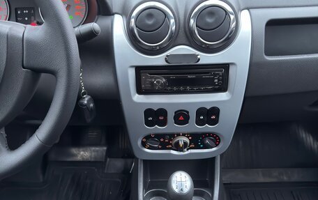 Renault Logan I, 2010 год, 645 000 рублей, 33 фотография