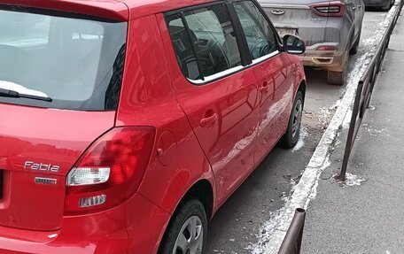 Skoda Fabia II, 2011 год, 600 000 рублей, 4 фотография