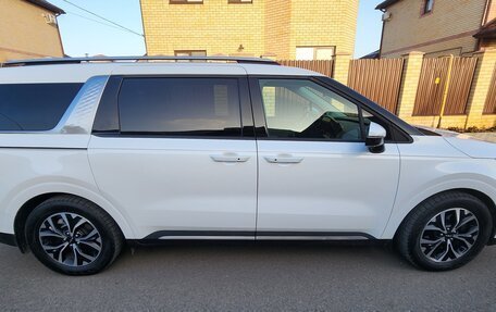 KIA Carnival, 2023 год, 5 600 000 рублей, 4 фотография