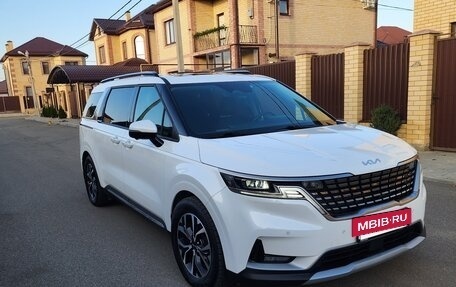 KIA Carnival, 2023 год, 5 600 000 рублей, 3 фотография