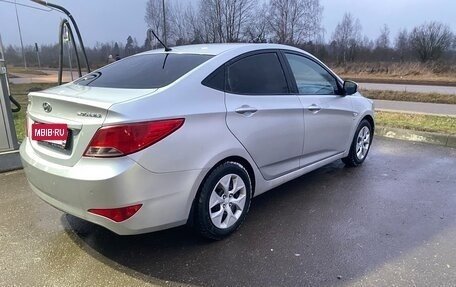 Hyundai Solaris II рестайлинг, 2014 год, 850 000 рублей, 5 фотография