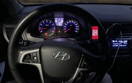 Hyundai Solaris II рестайлинг, 2014 год, 850 000 рублей, 15 фотография