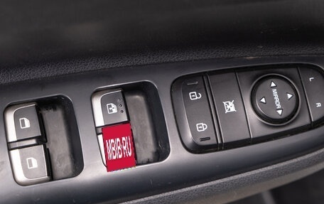 KIA Rio IV, 2018 год, 1 250 000 рублей, 8 фотография