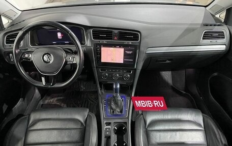 Volkswagen Golf VII, 2018 год, 1 680 000 рублей, 11 фотография