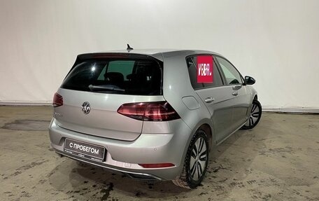 Volkswagen Golf VII, 2018 год, 1 680 000 рублей, 7 фотография