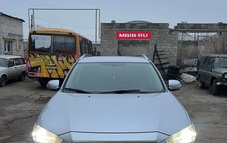 Mitsubishi Outlander III рестайлинг 3, 2010 год, 1 330 000 рублей, 1 фотография