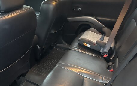 Mitsubishi Outlander III рестайлинг 3, 2010 год, 1 330 000 рублей, 7 фотография