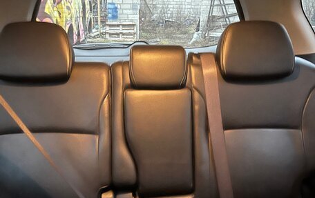 Mitsubishi Outlander III рестайлинг 3, 2010 год, 1 330 000 рублей, 12 фотография