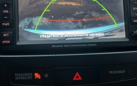 Mitsubishi Outlander III рестайлинг 3, 2010 год, 1 330 000 рублей, 14 фотография