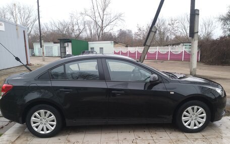 Chevrolet Cruze II, 2011 год, 970 000 рублей, 3 фотография