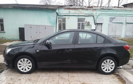 Chevrolet Cruze II, 2011 год, 970 000 рублей, 2 фотография