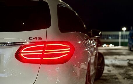 Mercedes-Benz C-Класс, 2018 год, 1 950 000 рублей, 4 фотография