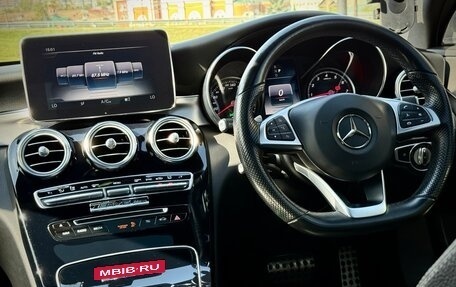 Mercedes-Benz C-Класс, 2018 год, 1 950 000 рублей, 27 фотография