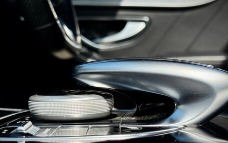 Mercedes-Benz C-Класс, 2018 год, 1 950 000 рублей, 36 фотография