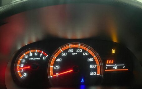 Toyota Roomy I, 2019 год, 896 000 рублей, 29 фотография