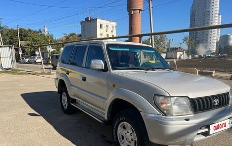 Toyota Land Cruiser Prado 90 рестайлинг, 1997 год, 720 000 рублей, 3 фотография