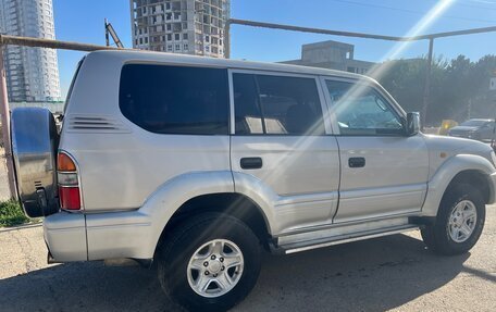 Toyota Land Cruiser Prado 90 рестайлинг, 1997 год, 720 000 рублей, 4 фотография