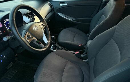 Hyundai Solaris II рестайлинг, 2014 год, 890 000 рублей, 13 фотография