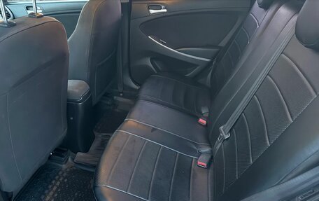 Hyundai Solaris II рестайлинг, 2014 год, 890 000 рублей, 14 фотография