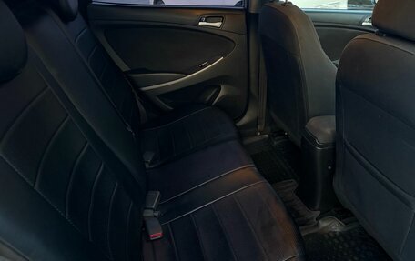 Hyundai Solaris II рестайлинг, 2014 год, 890 000 рублей, 16 фотография