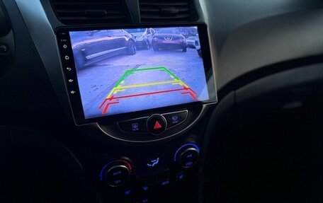 Hyundai Solaris II рестайлинг, 2014 год, 890 000 рублей, 11 фотография